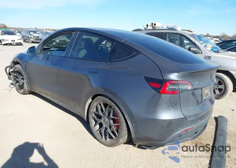 2021 Tesla Model Y Performance Dual Motor All-Wheel Drive from USA, damaged, VIN 5YJYGDEF5MF072032